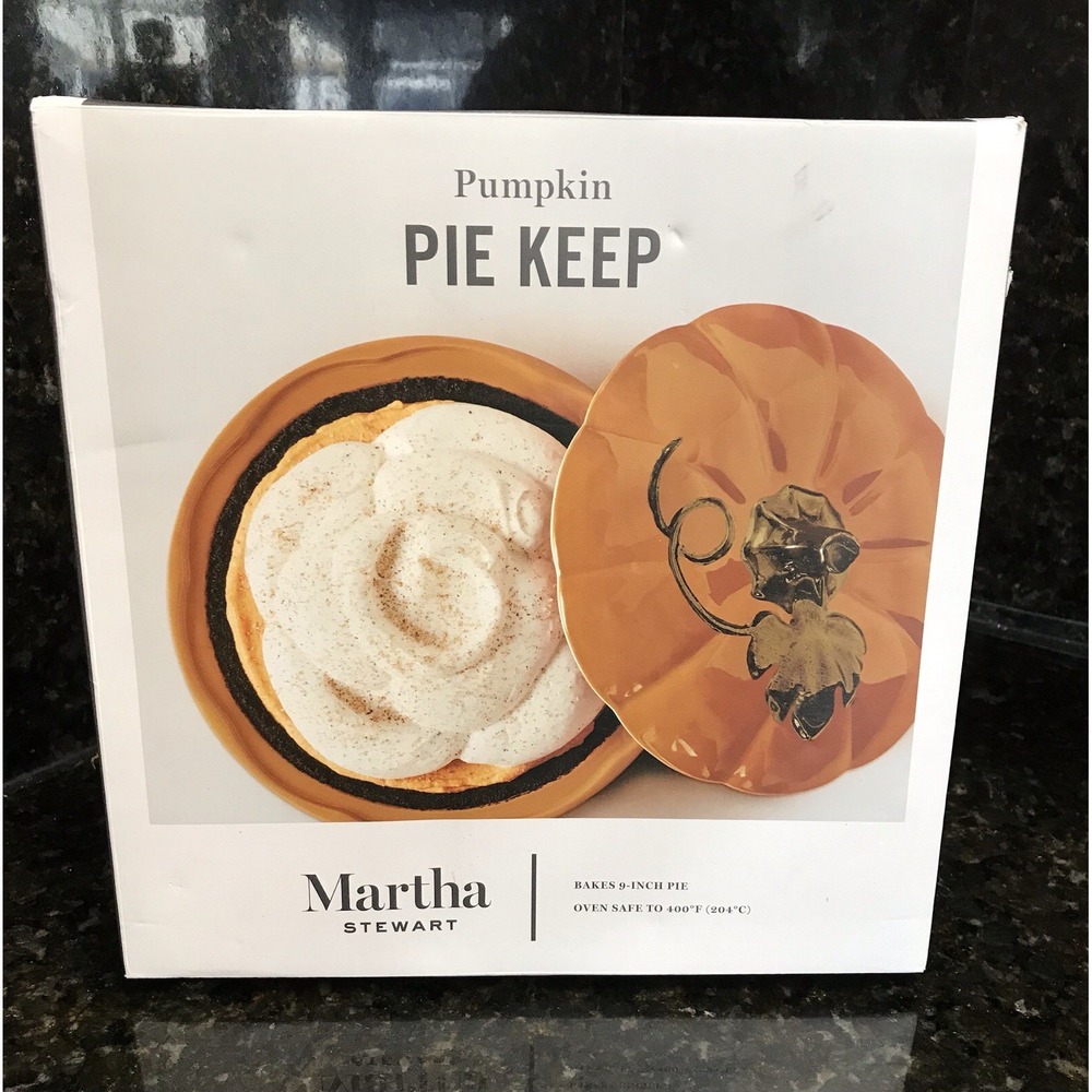 NEW Martha Stewart Collection Pumpkin Shaped Pie Dish & Lid Bakeware Serveware